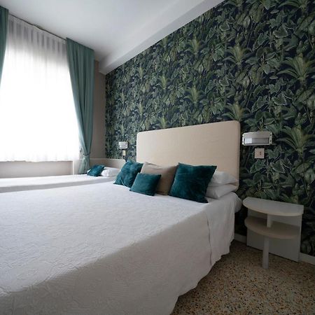 Alta Marea Hotel Milano Marittima Exterior photo